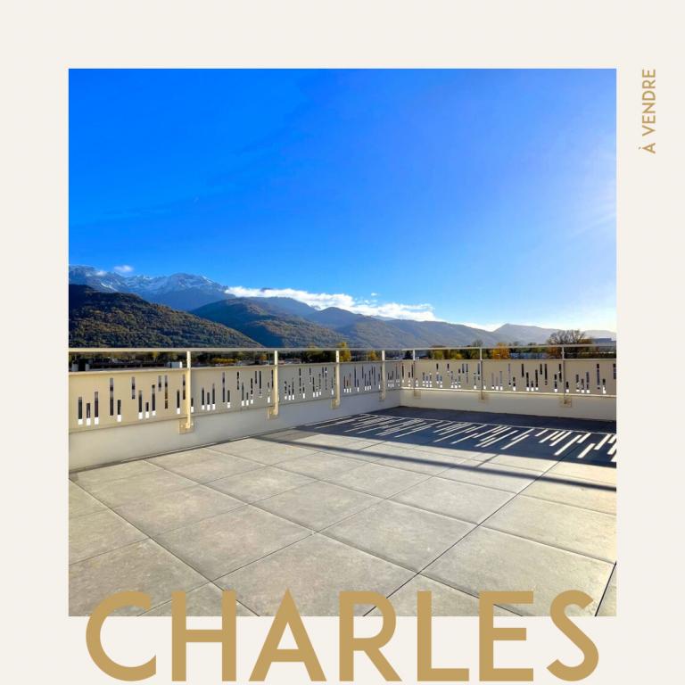 CHARLES#1 - Photo 1